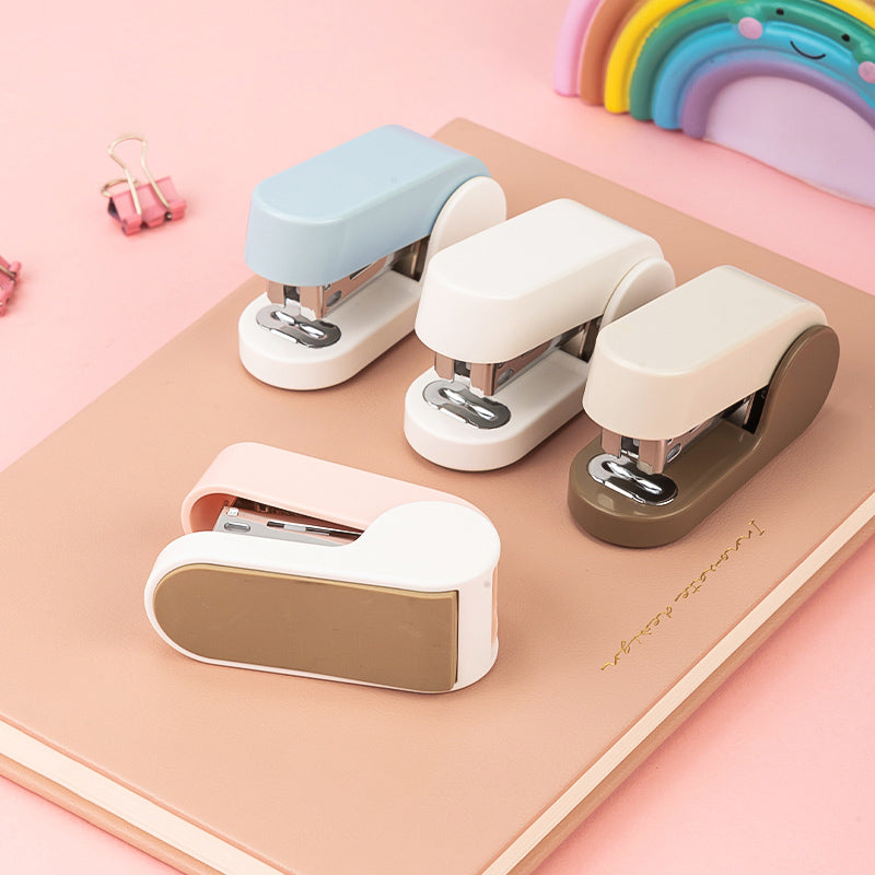 Deli TA202 Mini Portable Convenient Stapler Staples are included with the purchase of a stapler